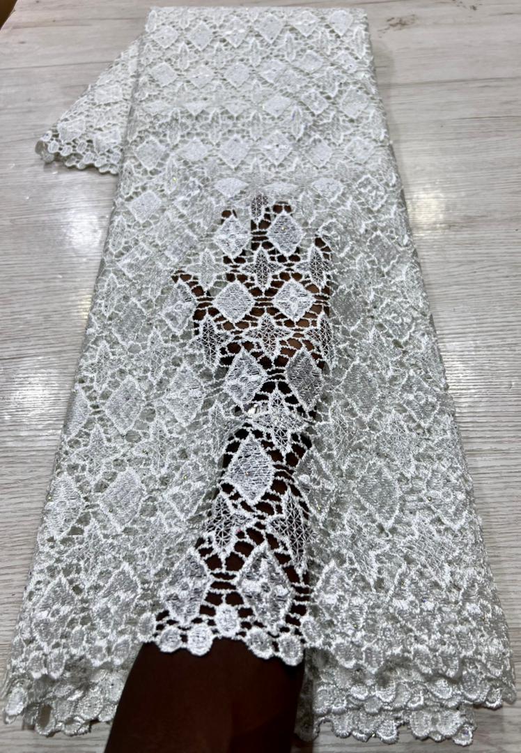 Brodé Dupire – Image 10